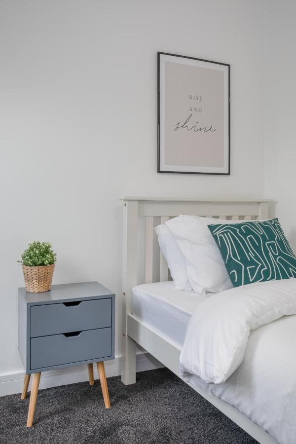 Central Avenue Apartment Belfast Bagian luar foto