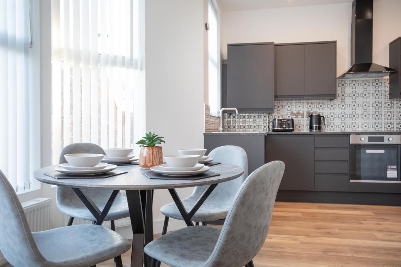 Central Avenue Apartment Belfast Bagian luar foto